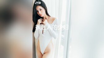 《新一代女探花》两个网红脸外围女套路嫖客宾馆开房玩双飞偷拍