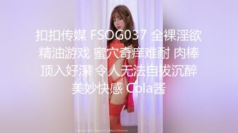 乖巧颜值妹妹娇小身材贫乳，脱光光展示身材，揉捏奶子扒开小穴特写